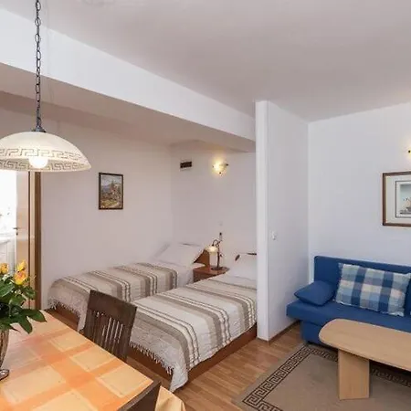 Daire Milanovi - Premium With Terrace And Garden View Cavtat